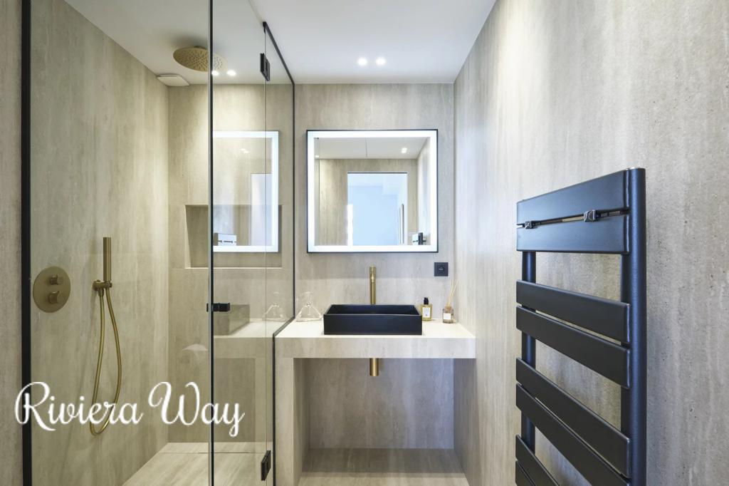 3 room apartment in Boulevard de la Croisette, photo #10, listing #105696864