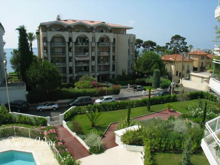 5 room apartment in Port Palm Beach, 138 m², photo #1, listing #103244190