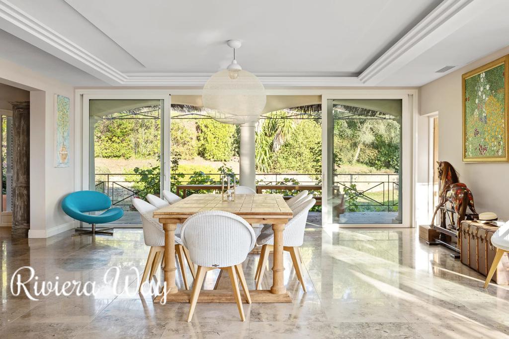 10 room villa in Muan-Sarthe, photo #5, listing #107156448
