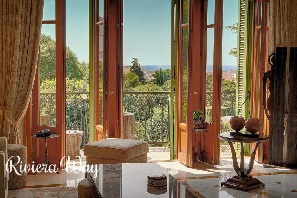 5 room apartment in Cannes, photo #6, listing #103551882