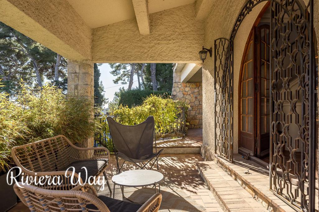 5 room villa in Cap d'Antibes, photo #7, listing #98515578