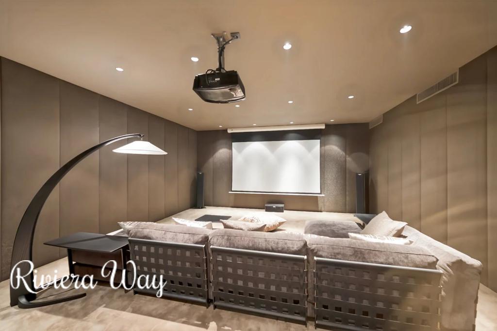7 room villa in Antibes, photo #6, listing #106515780