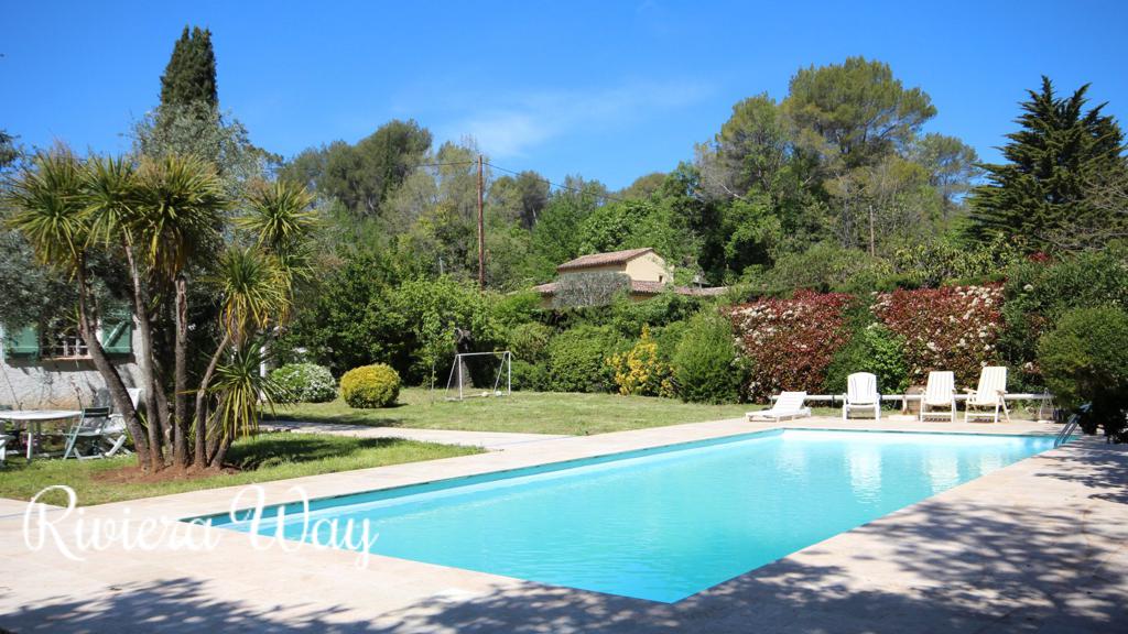 5 room villa in Roquefort-les-Pins, photo #6, listing #82474014