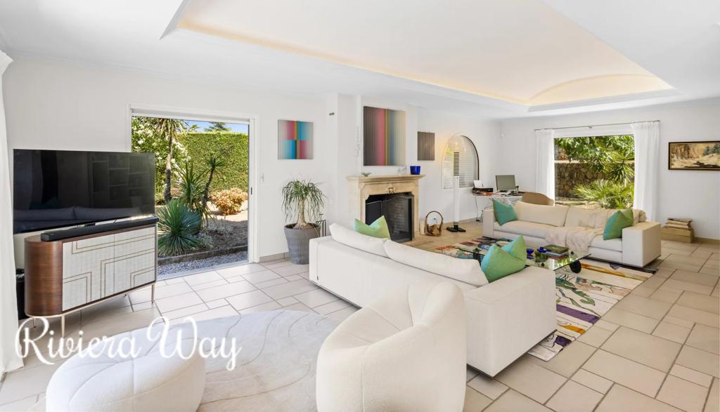 Villa in Peymeinade, photo #4, listing #106619982