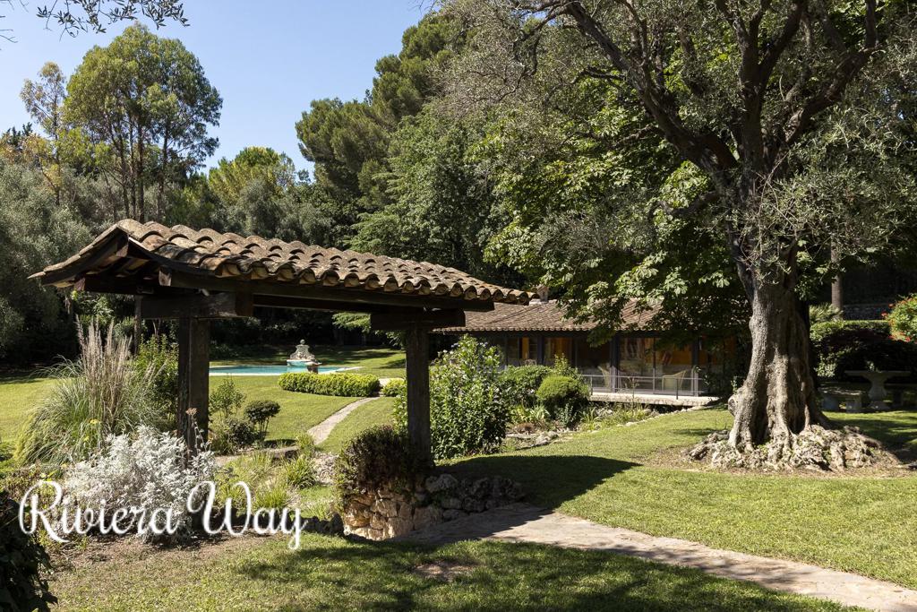 Villa in Mougins, photo #9, listing #99800148