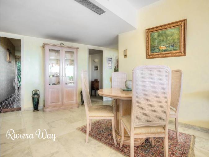 Apartment in Cap d'Antibes, 153 m², photo #7, listing #63509334