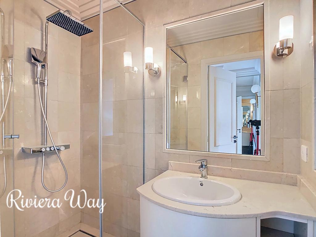 3 room apartment in Boulevard de la Croisette, photo #6, listing #103968354