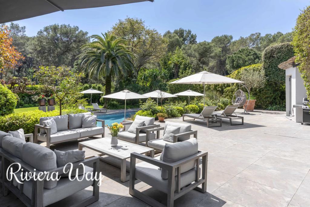 7 room villa in Mougins, photo #5, listing #102995802