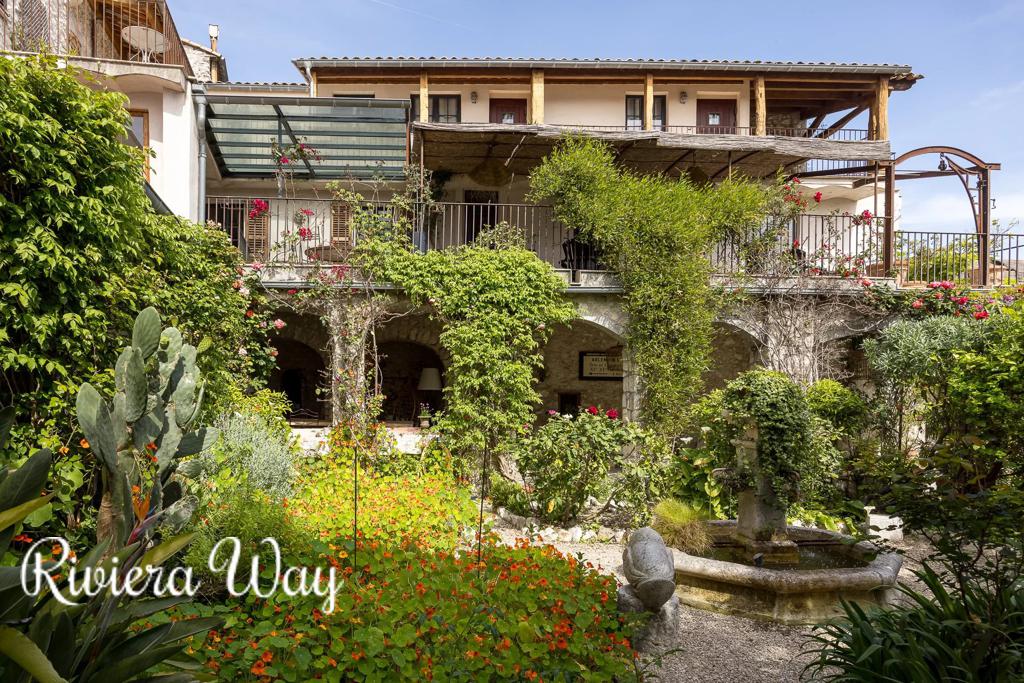 13 room villa in La Colle-sur-Loup, photo #8, listing #102628680