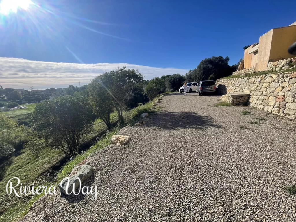 Development land in Mougins, photo #6, listing #99644160