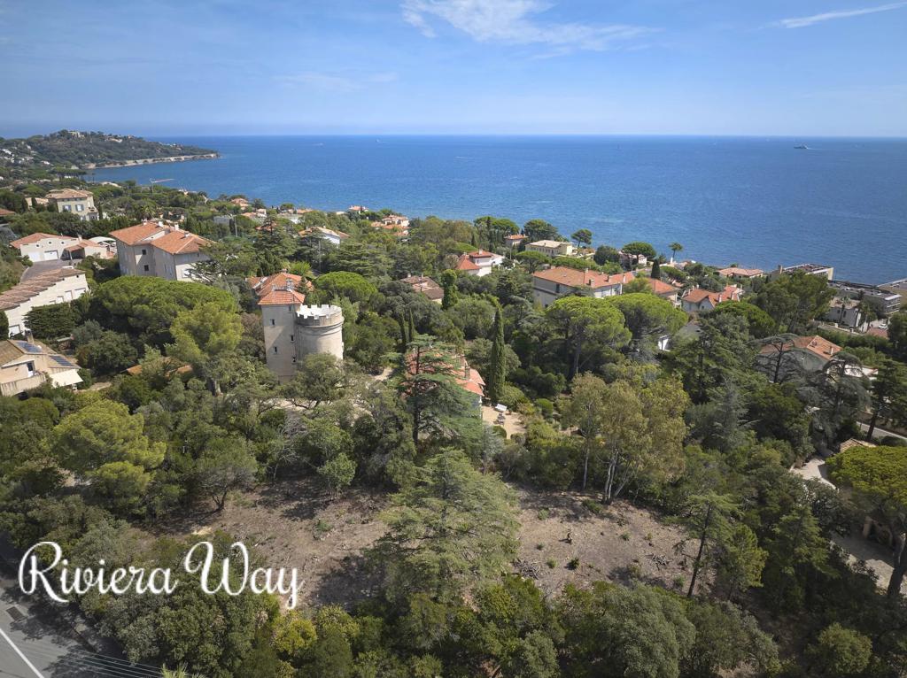 6 room villa in Sainte-Maxime, photo #4, listing #96940326