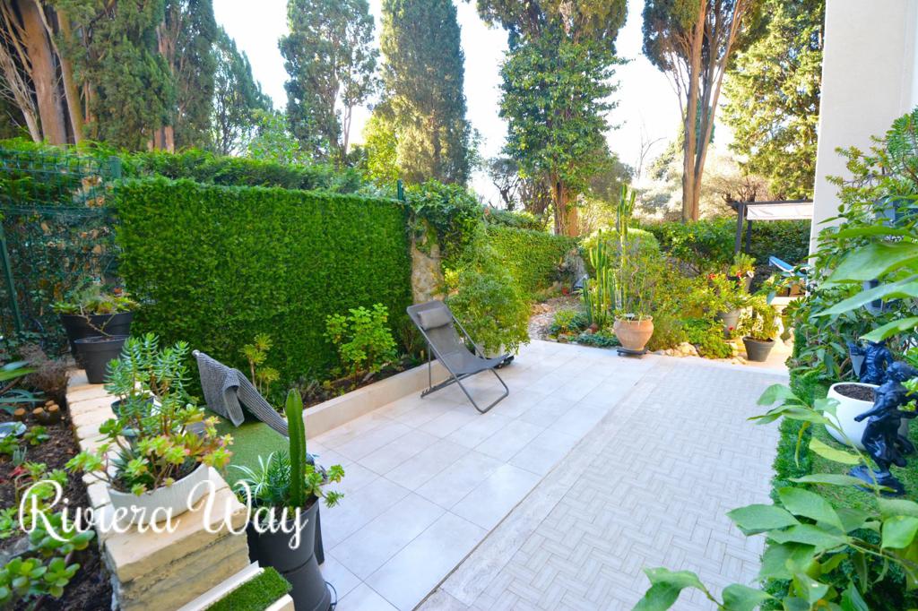 3 room apartment in Antibes, photo #8, listing #101495268