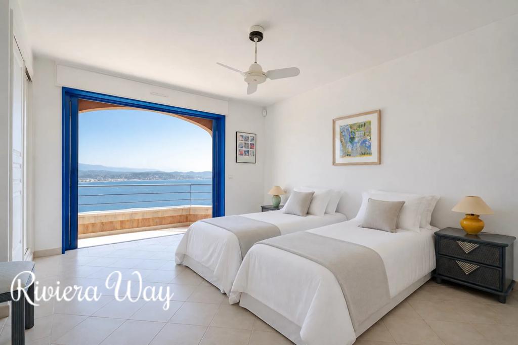 11 room villa in Theoule-sur-Mer, photo #9, listing #106846152