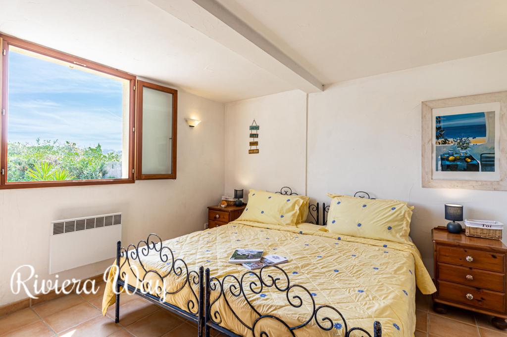 7 room villa in Cap d'Antibes, photo #1, listing #88661538