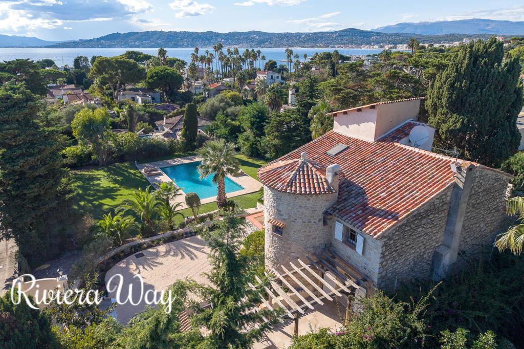 7 room villa in Cap d'Antibes, photo #2, listing #104224008