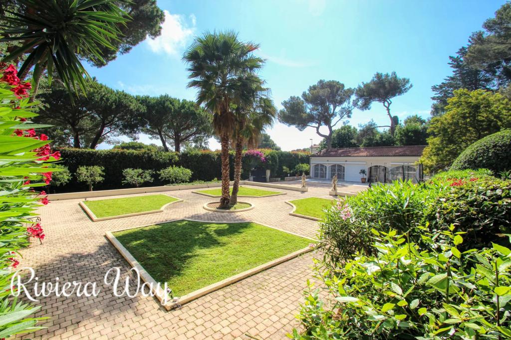 8 room villa in Saint-Jean-Cap-Ferrat, photo #8, listing #95723502