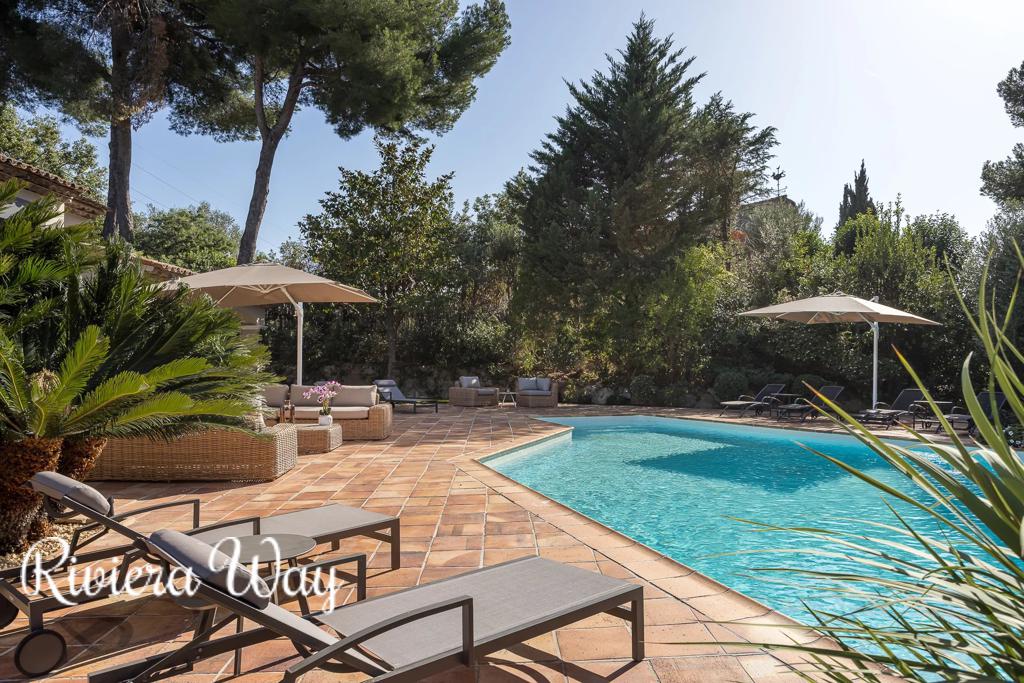 7 room villa in Mougins, photo #3, listing #103030956