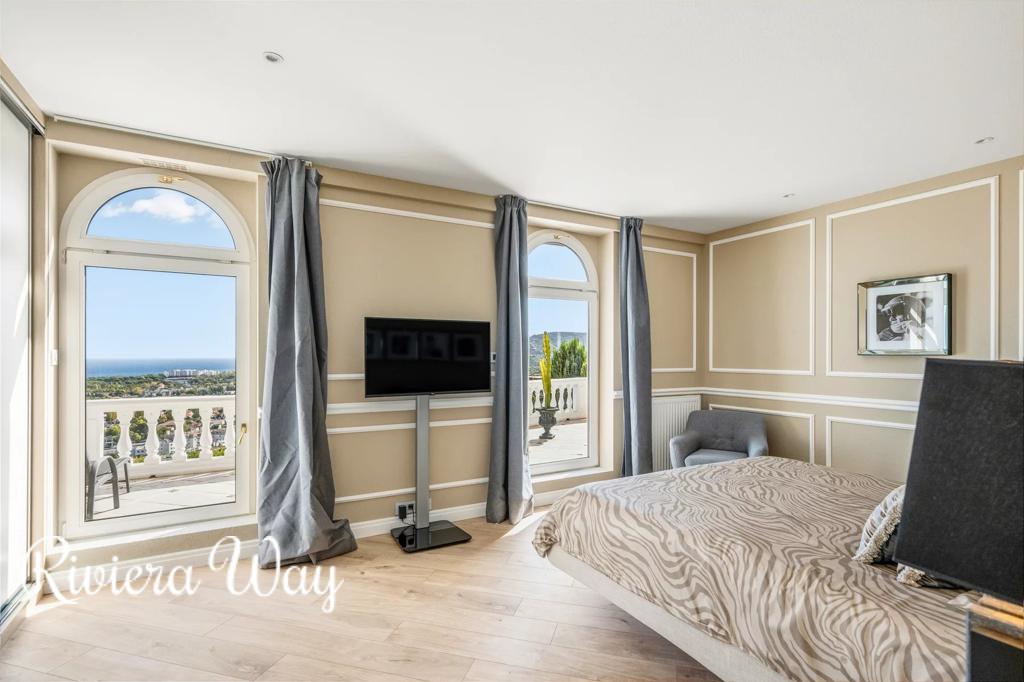 8 room villa in Mandelieu-la-Napoule, photo #2, listing #104510742