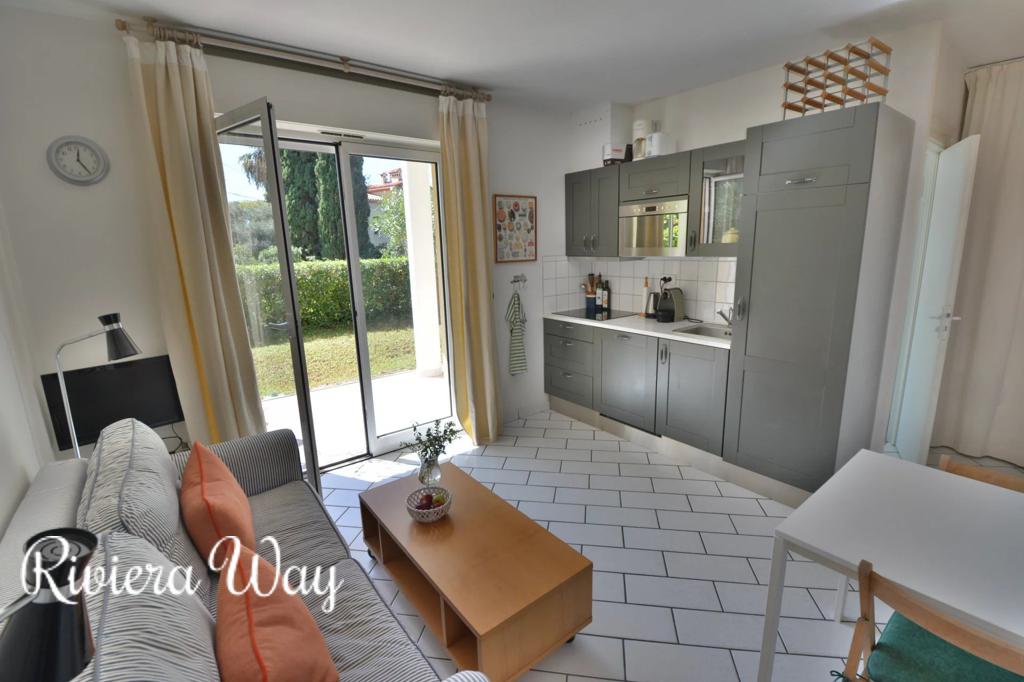 2 room apartment in Juan-les-Pins, photo #5, listing #96844356