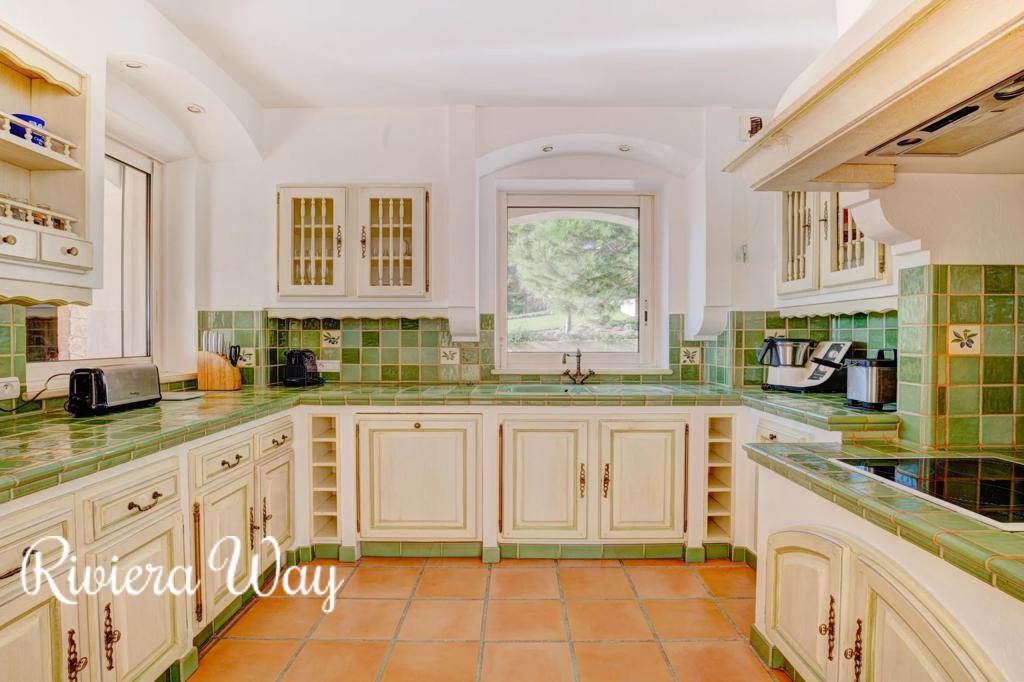 6 room villa in Pégomas, photo #7, listing #105089250