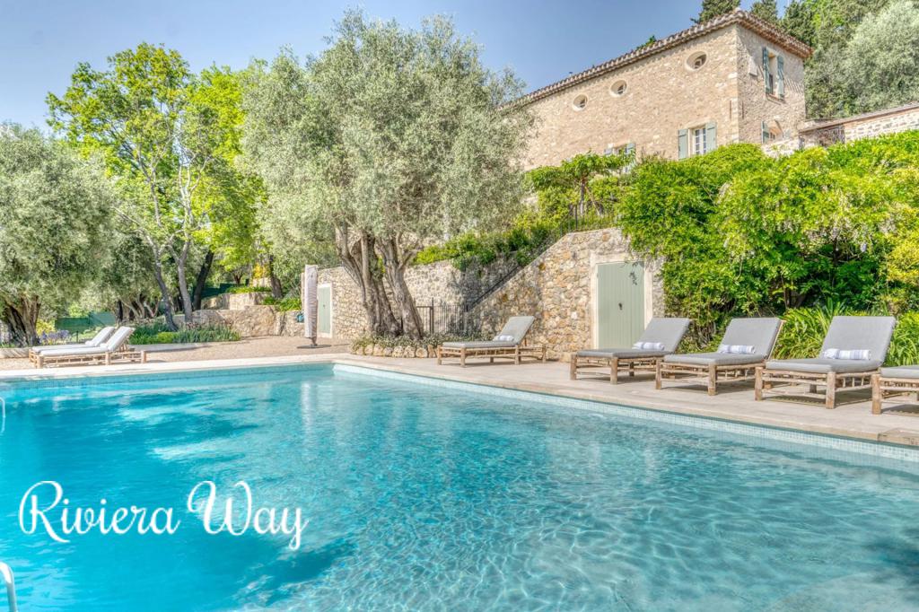 12 room villa in Grasse, photo #4, listing #103076862