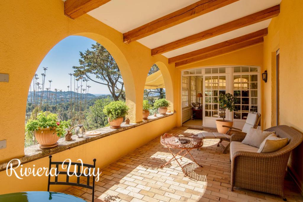 20 room villa in Mougins, photo #10, listing #99395814