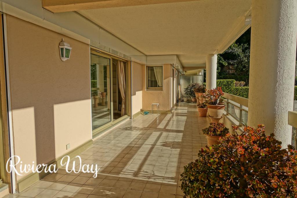 5 room apartment in Mougins, photo #6, listing #78828750