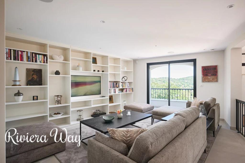 7 room villa in Mougins, photo #3, listing #103229910