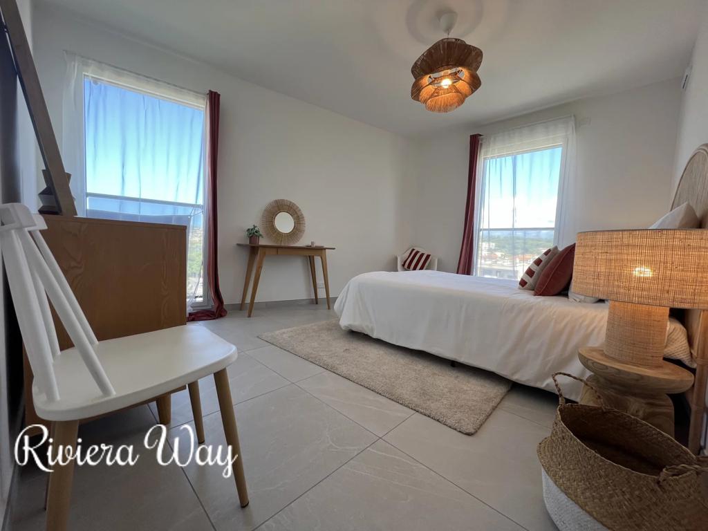 4 room new home in Antibes, photo #8, listing #106178058