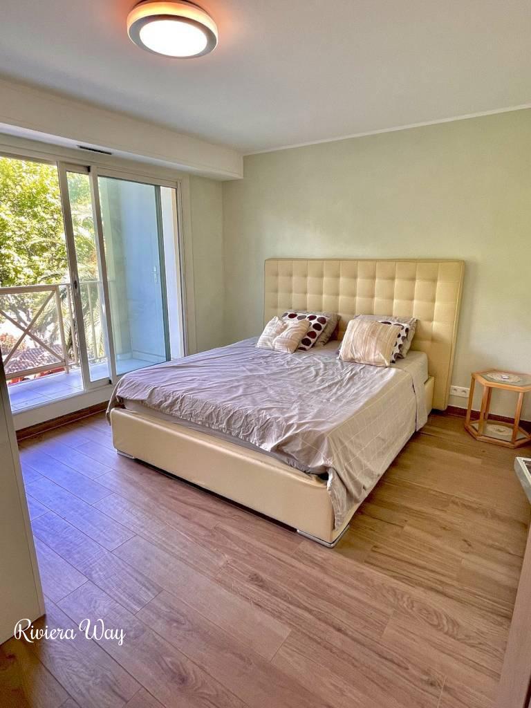 4 room apartment in Menton, photo #8, listing #87161802
