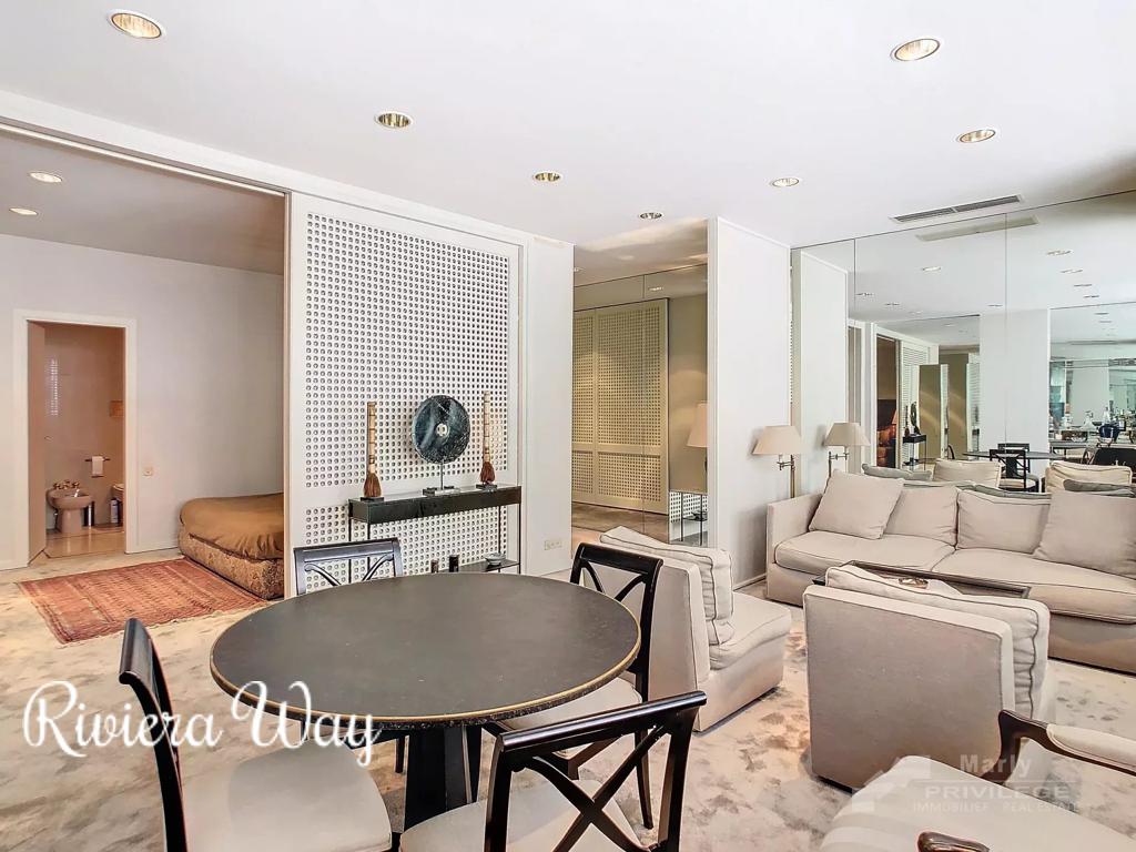 2 room apartment in Cannes, photo #5, listing #100213260