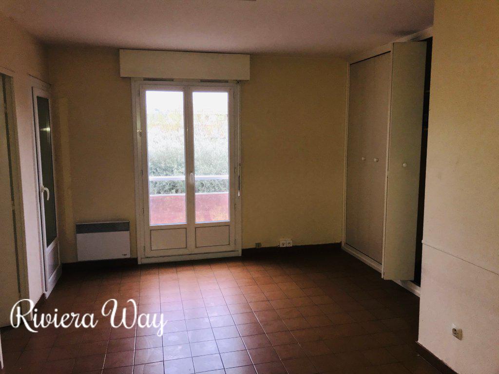 Apartment in Six-Fours-les-Plages, 92 m², photo #2, listing #80830512