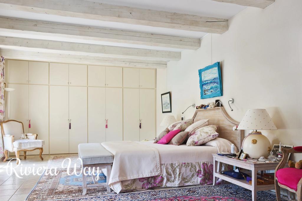 10 room villa in Saint-Tropez, photo #3, listing #86857092