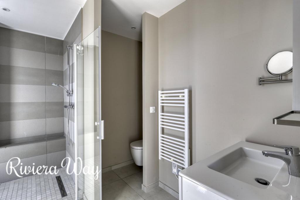 7 room villa in Sainte-Maxime, photo #7, listing #84055188