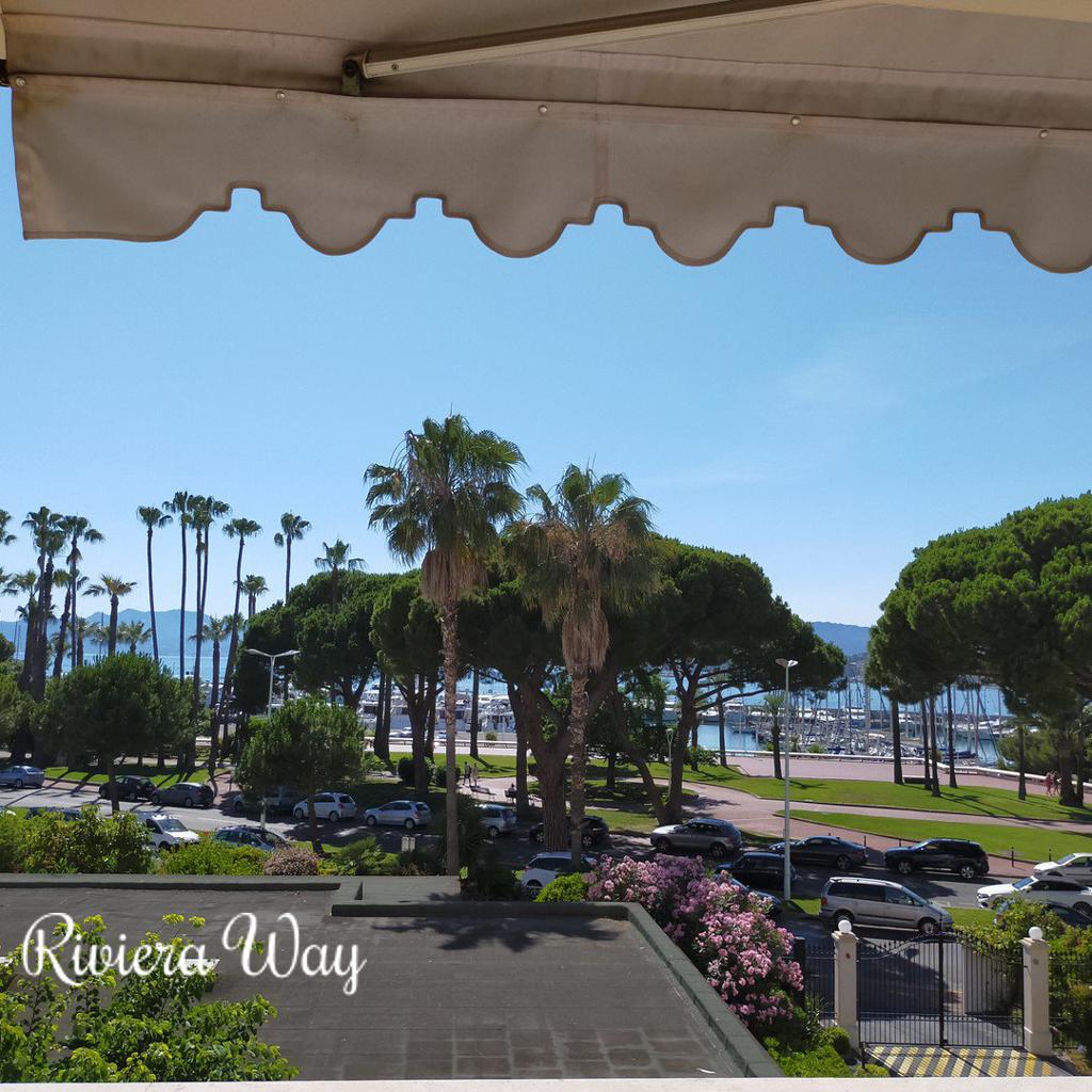 4 room apartment in Cannes, 105 m², photo #6, listing #79066386