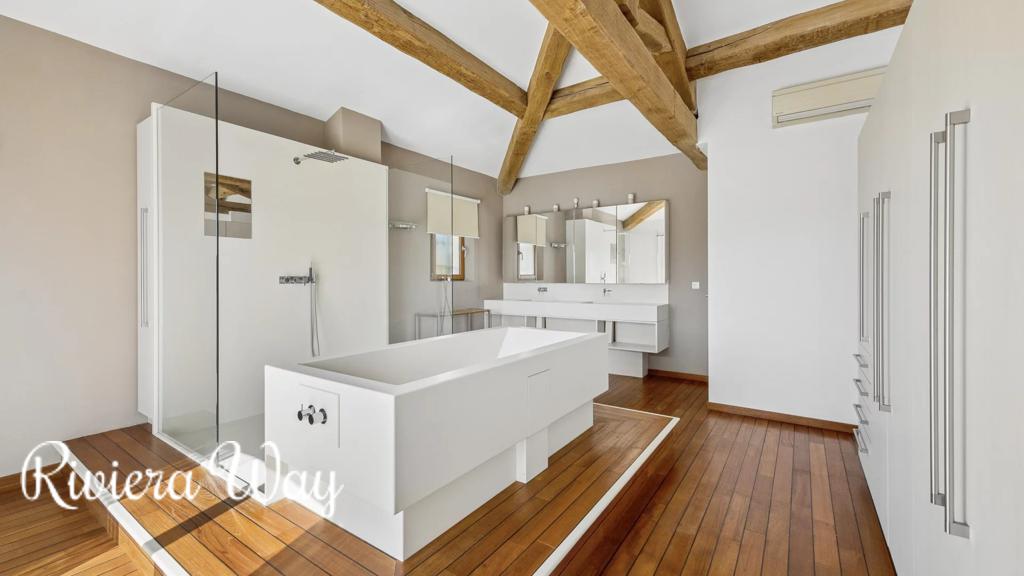 6 room villa in Fayence, photo #9, listing #106819062