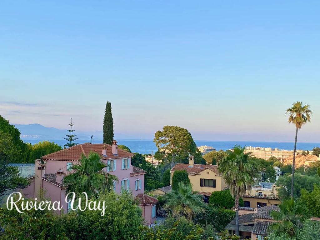 3 room apartment in Antibes, photo #6, listing #103975536