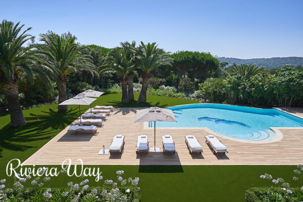 Villa in Saint-Tropez, photo #4, listing #80491698