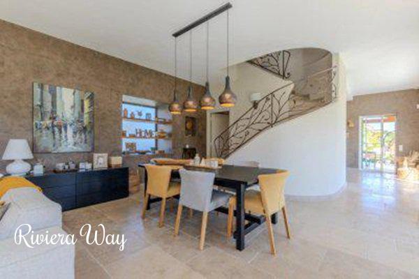 5 room villa in Antibes, 191 m², photo #10, listing #103205424