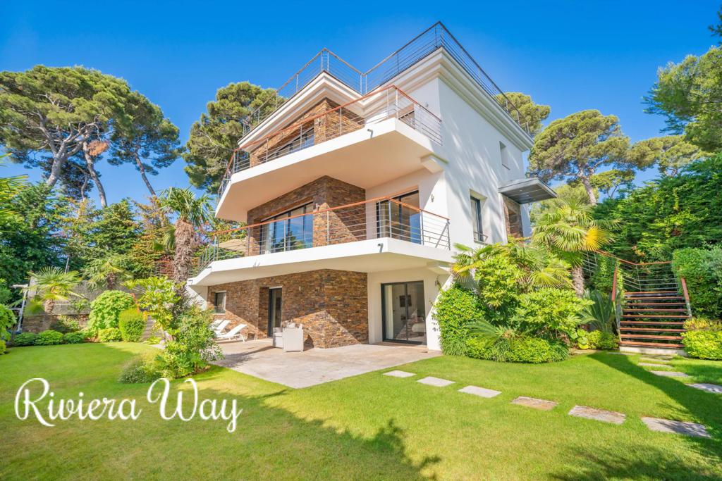 7 room villa in Cap d'Antibes, photo #7, listing #103109664