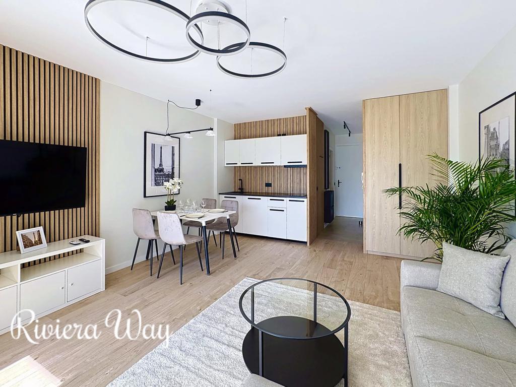2 room apartment in Cannes, photo #4, listing #104301456