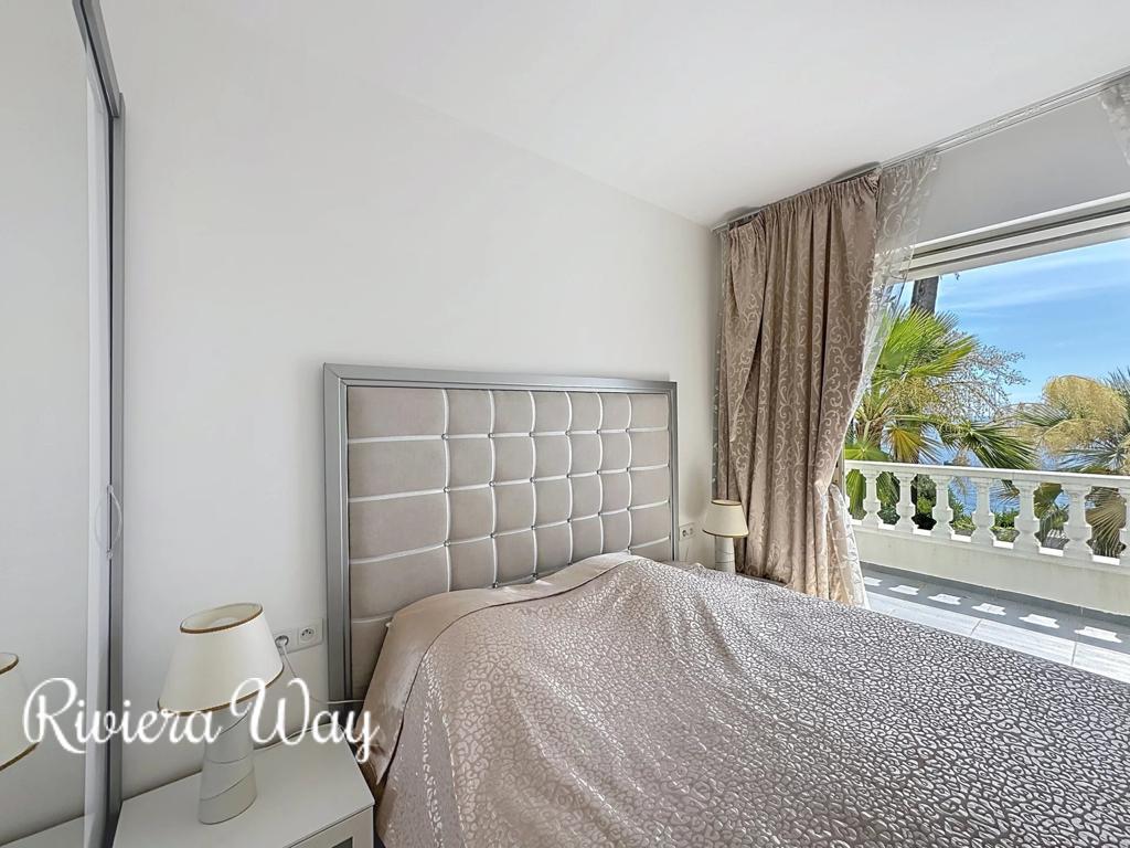 7 room villa in Cannes, photo #10, listing #103928286