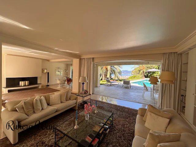 5 room villa in Cannes, photo #10, listing #103207902