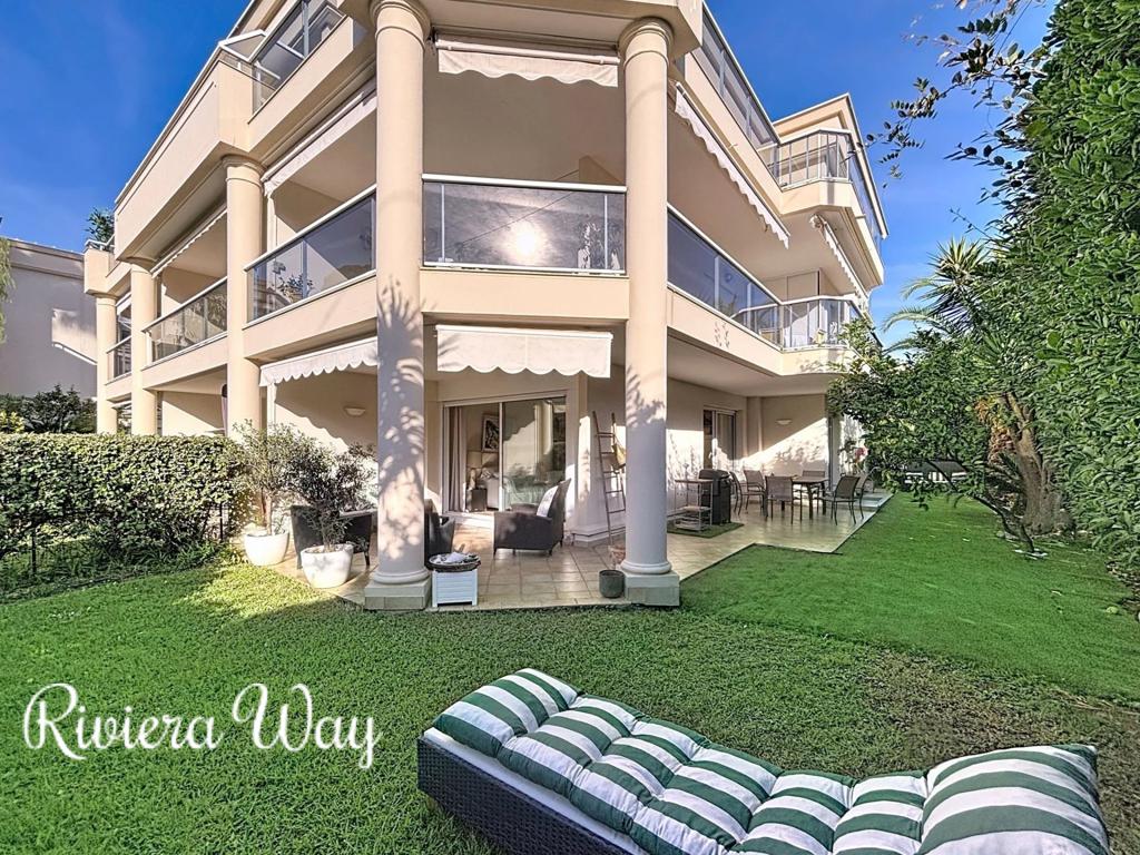 3 room apartment in Antibes, photo #8, listing #104291712