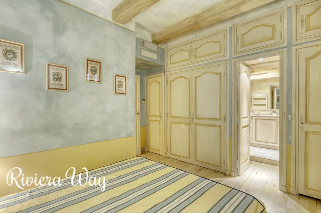 3 room apartment in Saint-Tropez, photo #6, listing #86659902