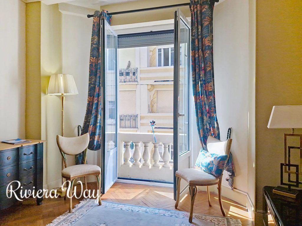 3 room apartment in Nice, 61 m², photo #3, listing #106230390