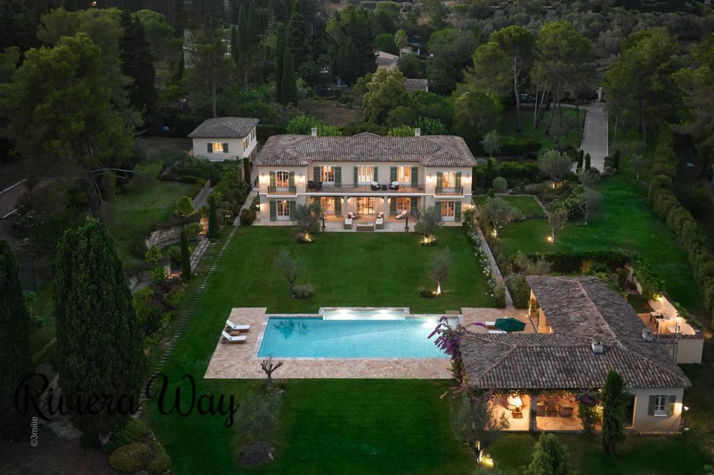 12 room villa in Mougins, photo #4, listing #94402392