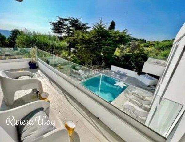 6 room villa in Le Cannet, 258 m², photo #2, listing #103196982