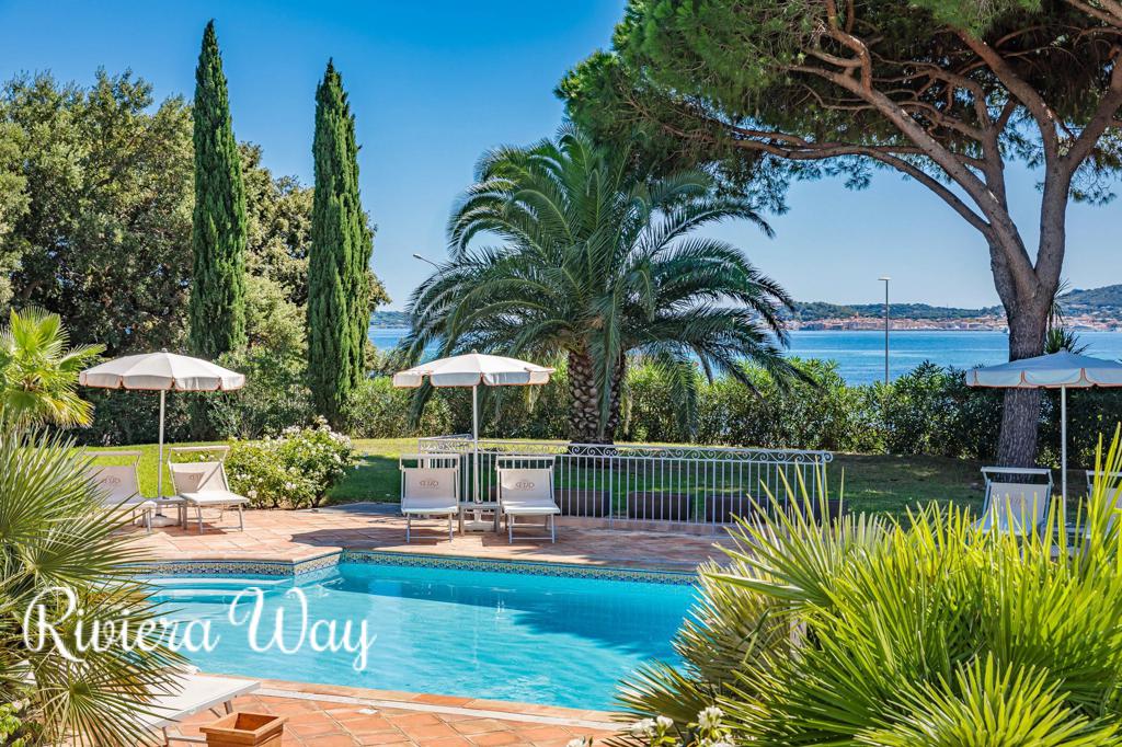 Villa in Grimaud, photo #6, listing #104480880