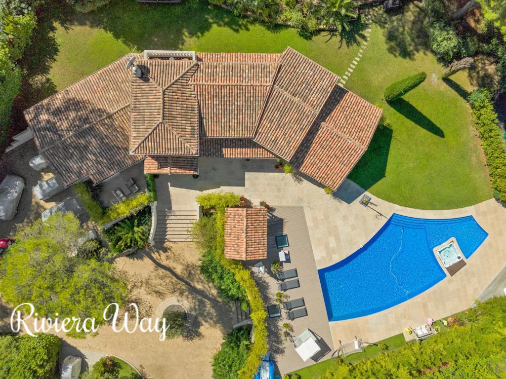 Villa in Mougins, photo #1, listing #100440144